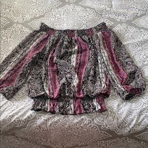 Off-the-shoulder Top